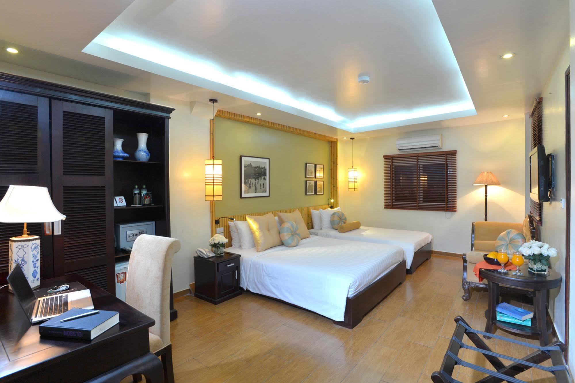Hanoi Finnegans Hotel エクステリア 写真