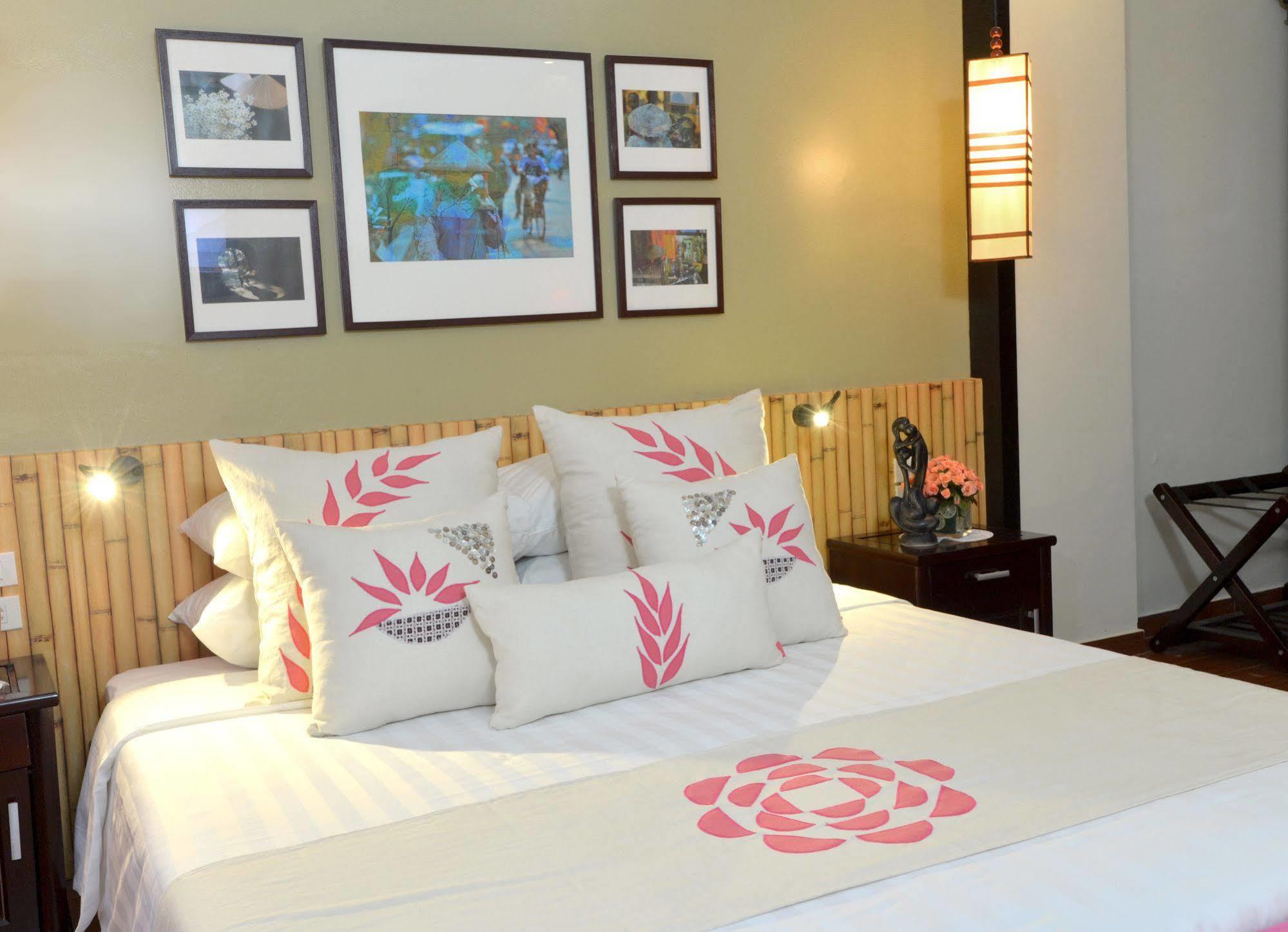 Hanoi Finnegans Hotel エクステリア 写真